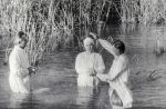 baptizing01
