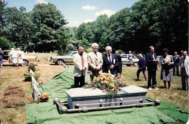 Похороны Р. Березова